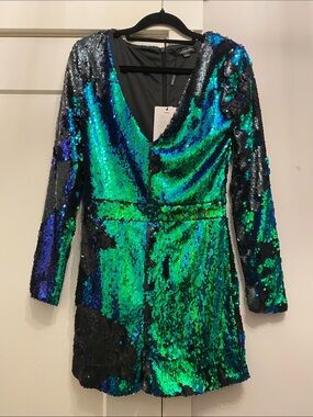 HAODUOYI Iridescent Green Blue Sequin Plunging Long Sleeve Romper Small